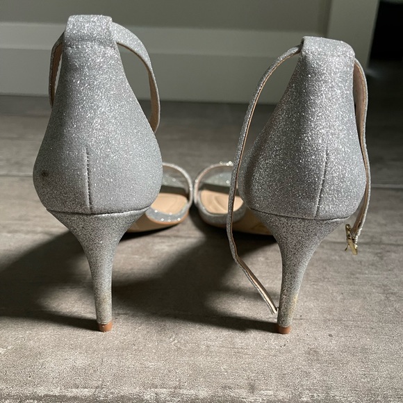 KStudio Sparkly High Heels - Picture 3 of 3